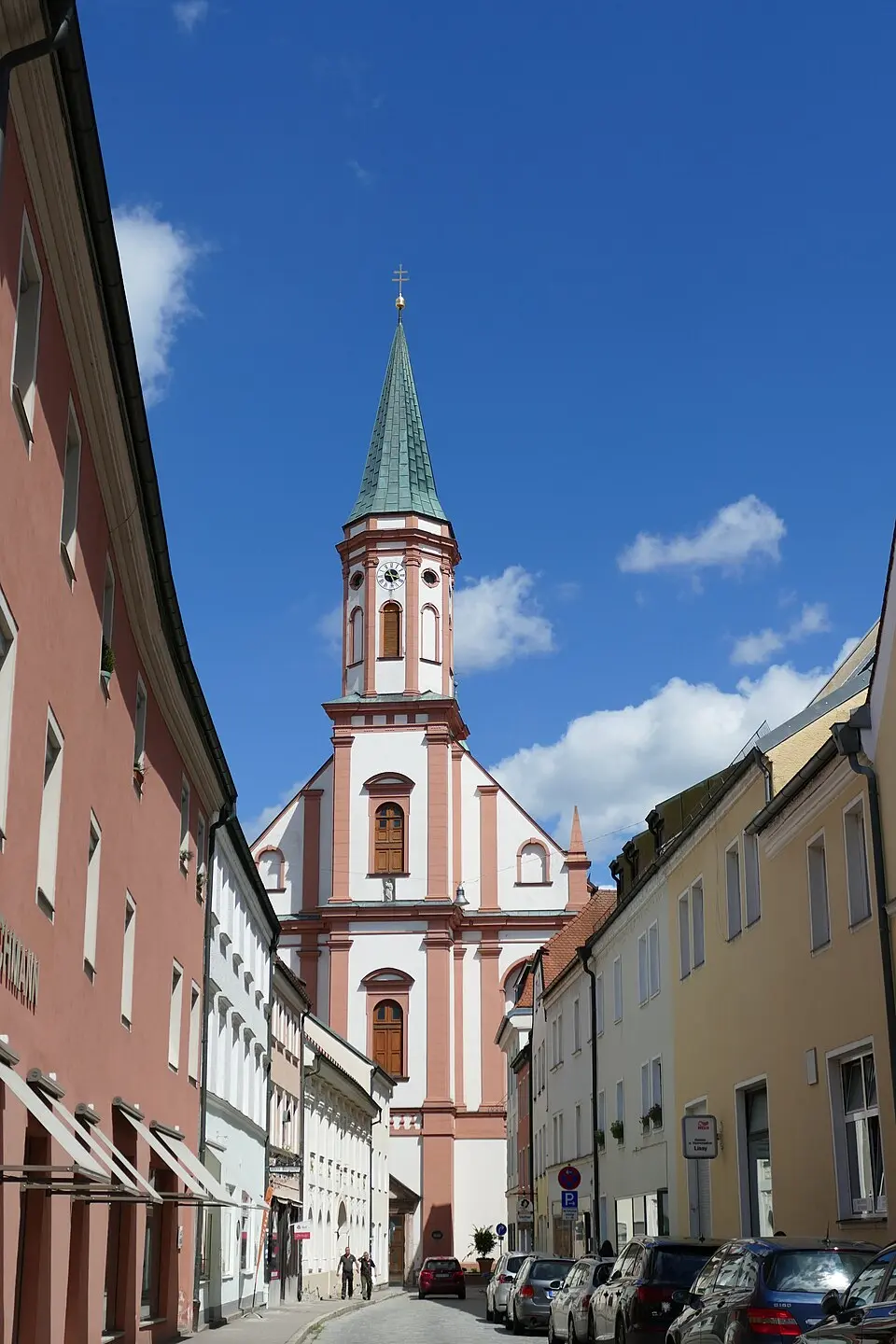 Bild: Kritzolina · CC BY-SA 4.0 Karmelitenkloster Straubing