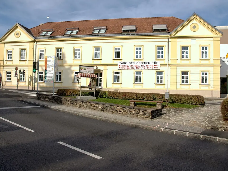Handelsakademie und Handelsschule Ybbs an der Donau