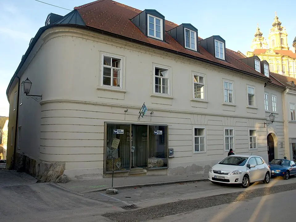 Bild: Grubernst (talk) · CC0 Sternhof