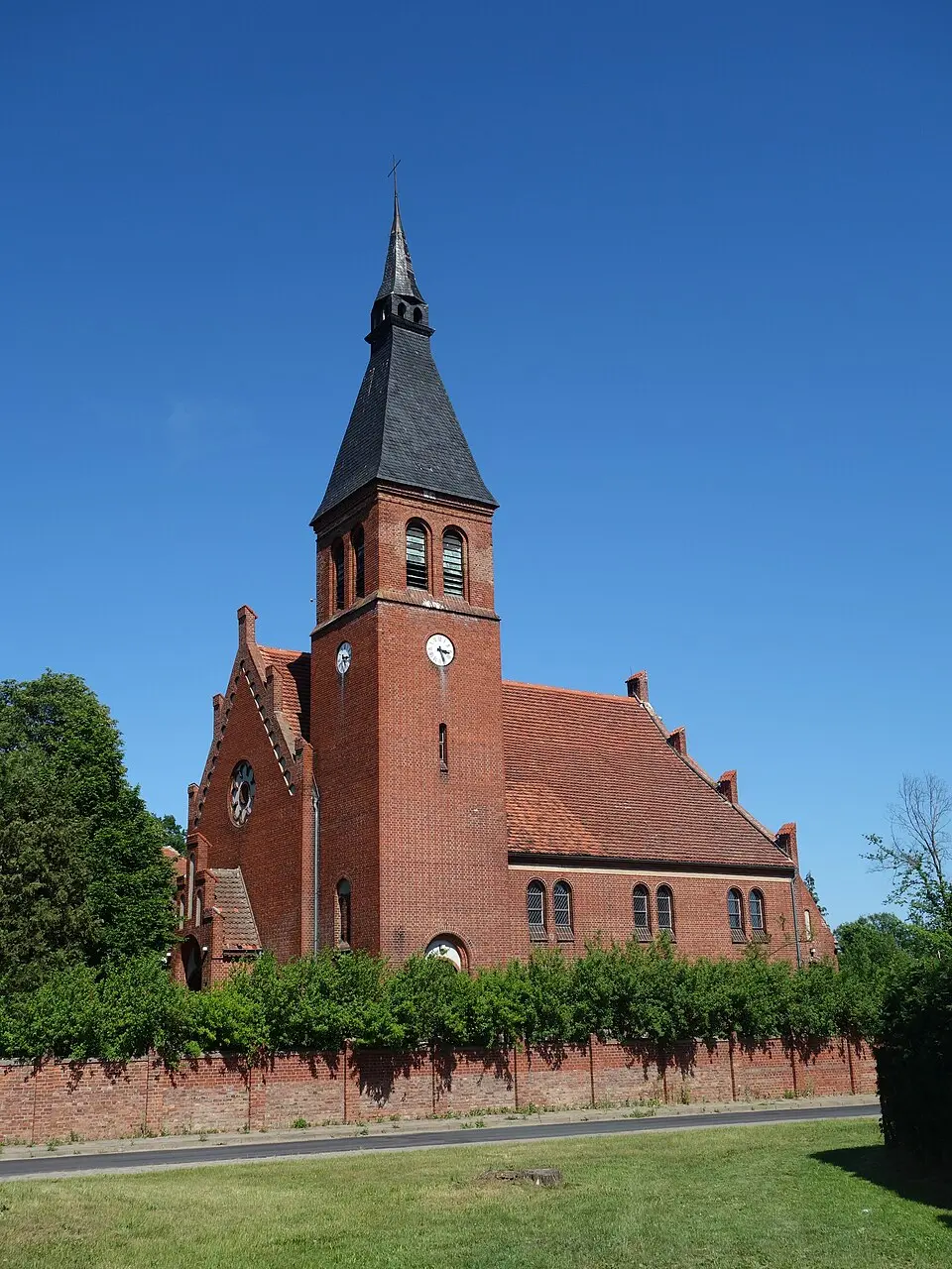 Dorfkirche Neuenhagen in der Neumark