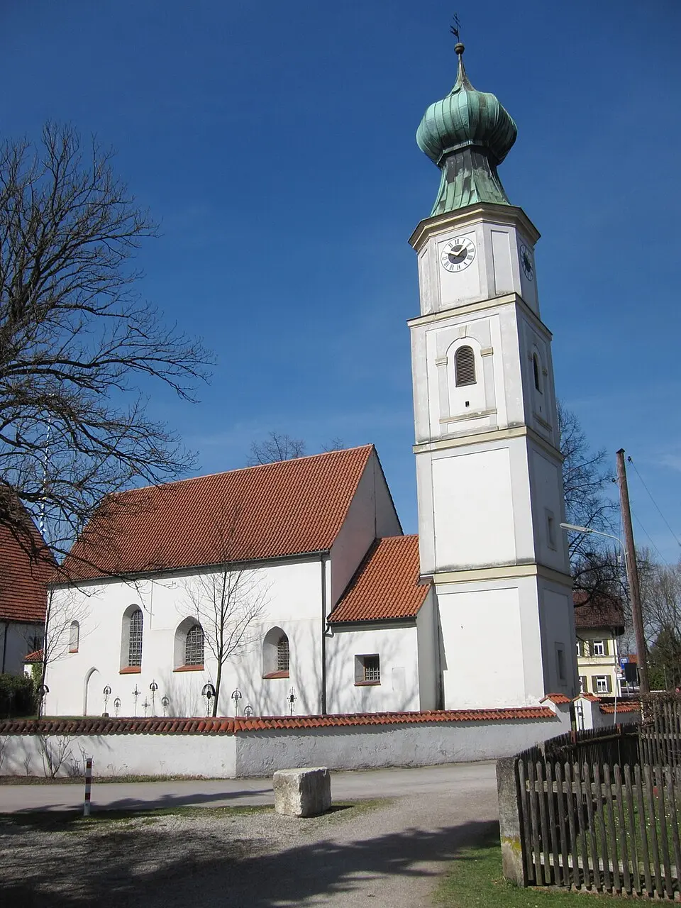 Bild: AHert · CC BY-SA 3.0 St. Georg (Obermenzing)