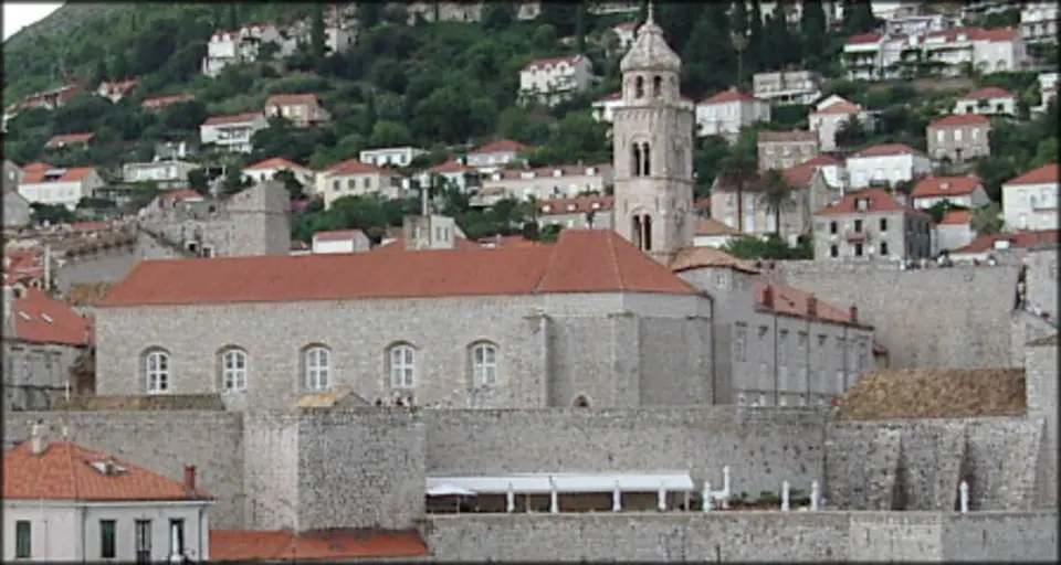 Hochgeladen von: Jolle~commonswiki · CC BY-SA 3.0 Dominikanerkloster und Kirche Dubrovnik