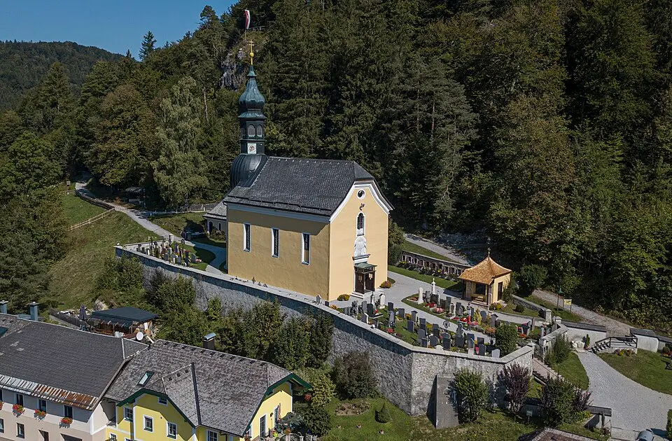 Bild: Arne Müseler · CC BY-SA 3.0 DE Pfarrkirche Ebenau