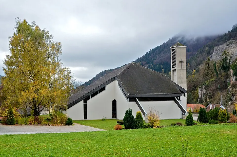 Bild: Johann Jaritz · CC BY-SA 3.0 AT Kath. Pfarrkirche Herz Jesu