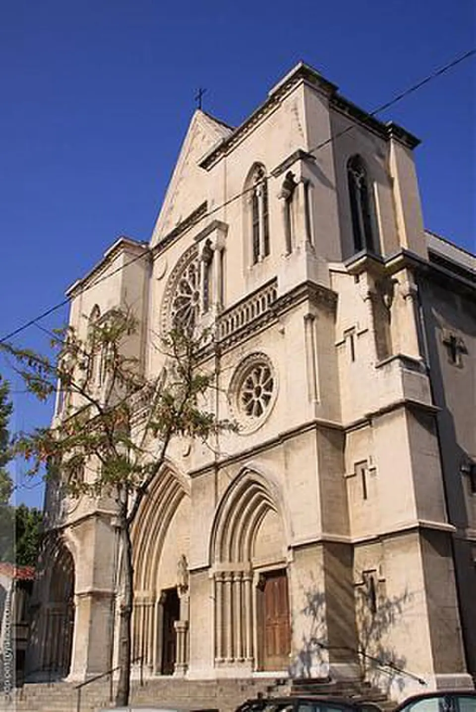 église Saint-Michel-l'Archange de Camas