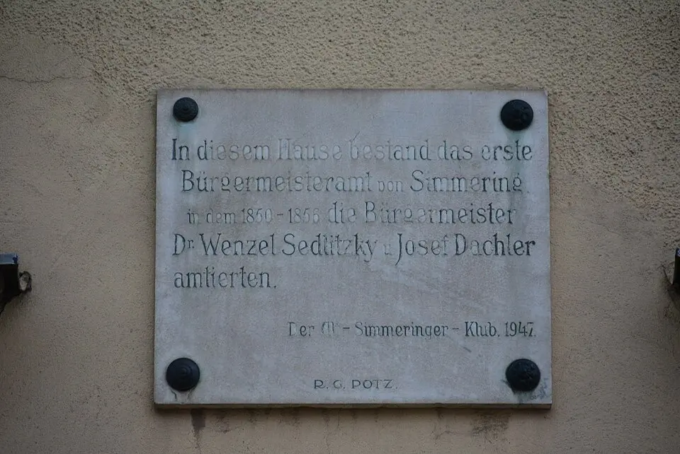 Bild: GuentherZ · CC BY 3.0 Gedenktafel für Sedlitzky und Dachler (Wien, Simmeringer Hauptstraße 42)