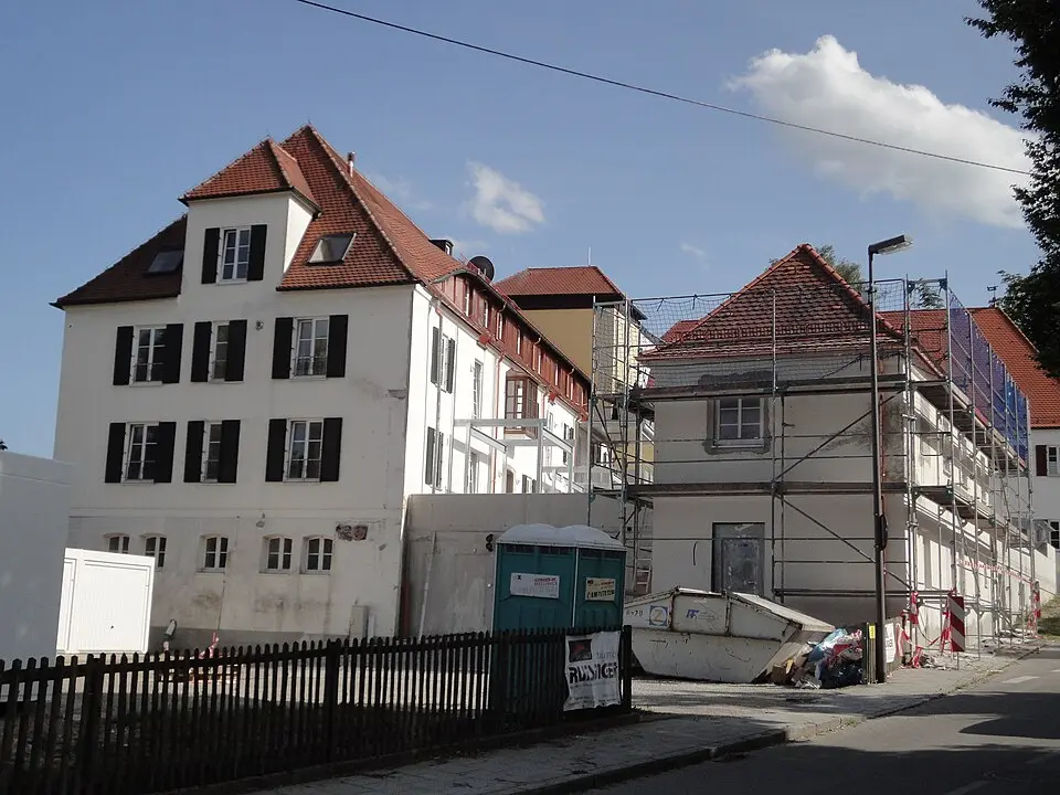 Obrázok: Jkü · CC BY-SA 3.0 Schloss Batzenhofen