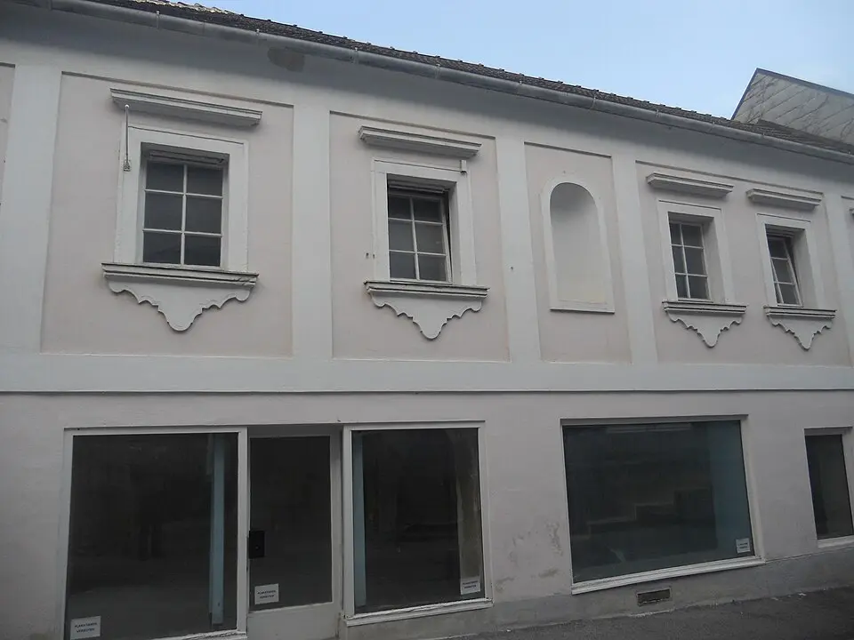 Image: Clemens · CC BY-SA 3.0 AT Bürgerhaus