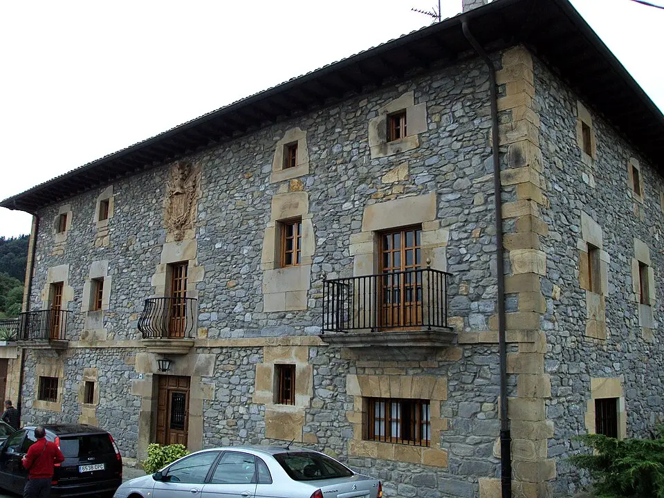 Palacio Oquendo De Abajo