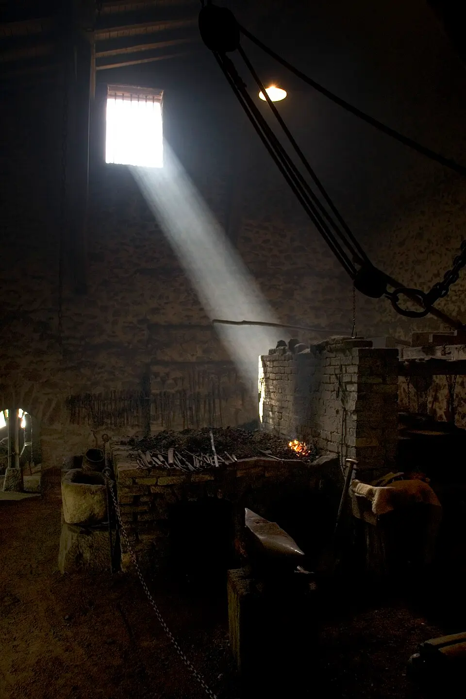 Bild: kurtxio, uploaded to Commons by Assar · CC BY 2.0 Ferrería de El Pobal
