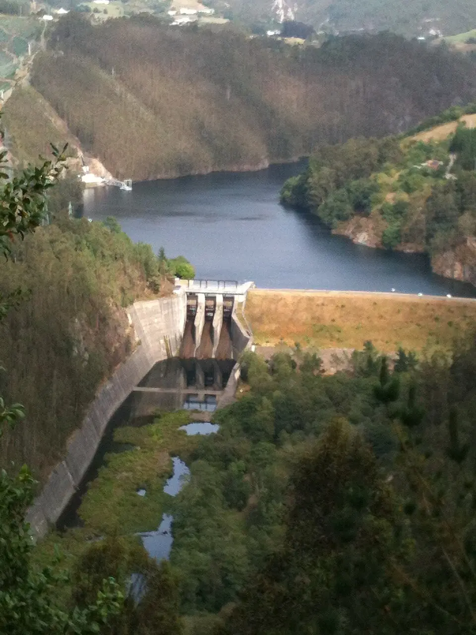 Talsperre Arbón