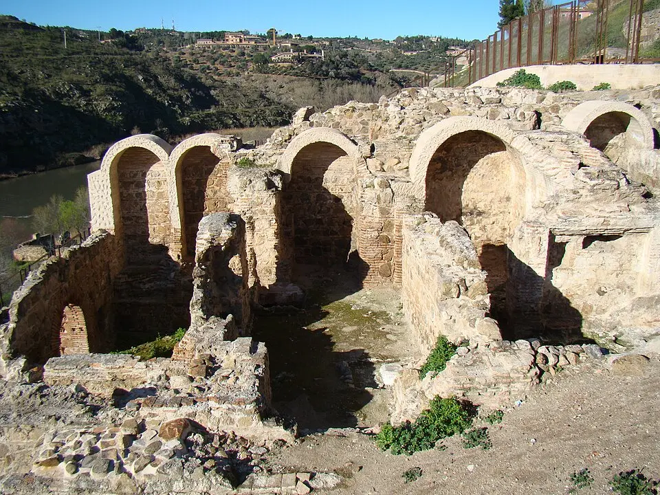 Immagine: Antonio.velez · CC BY-SA 3.0 ES baños de Tenerías