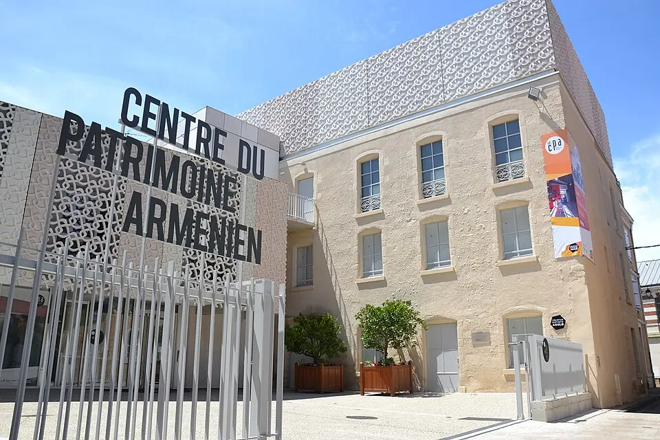 centre du patrimoine arménien de Valence