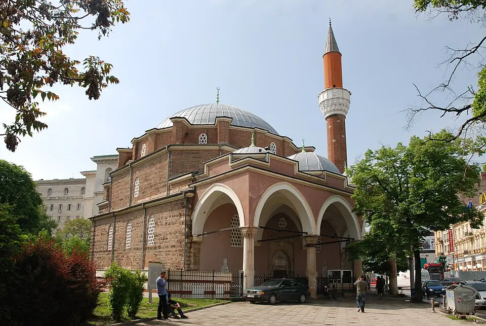 Bild: xiquinhosilva from Cacau · CC BY 2.0 Banja-Baschi-Moschee
