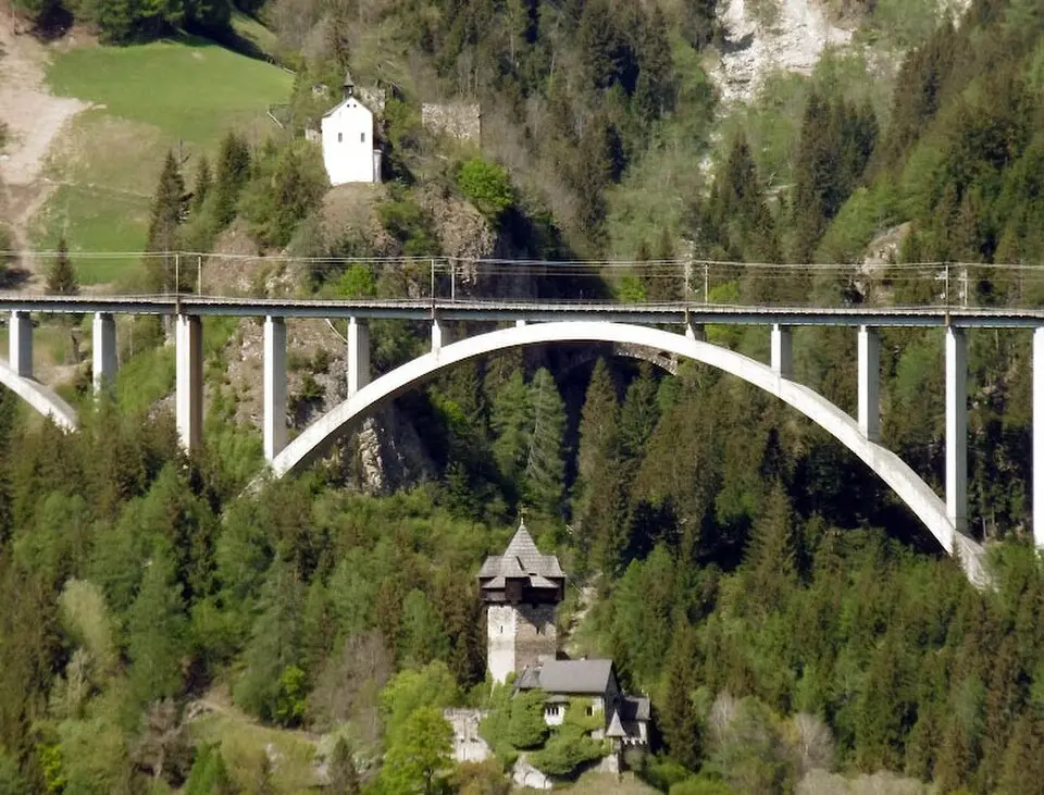 Burg Falkenstein