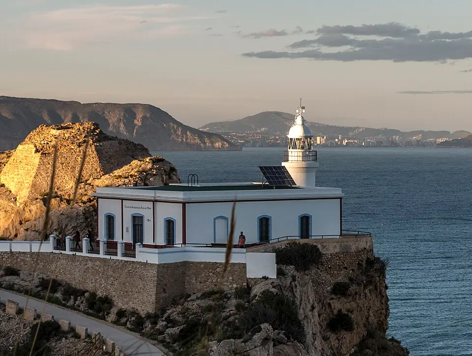 Bild: Jesús Alenda · CC BY 2.0 Faro de Punta Albir