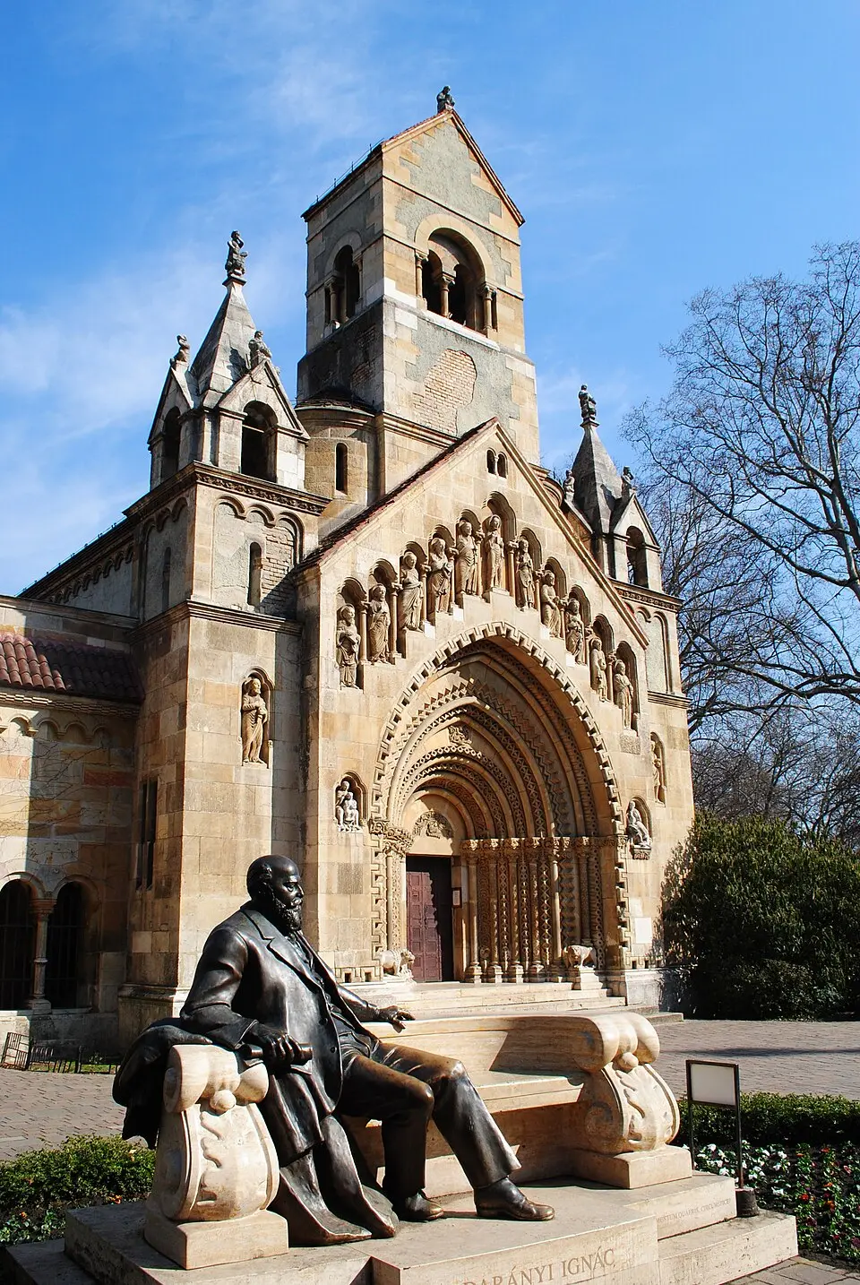 Ják Chapel