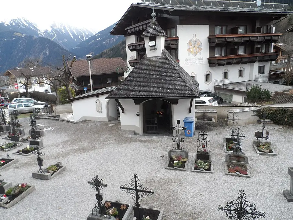 Alter Friedhof und Totenkapelle