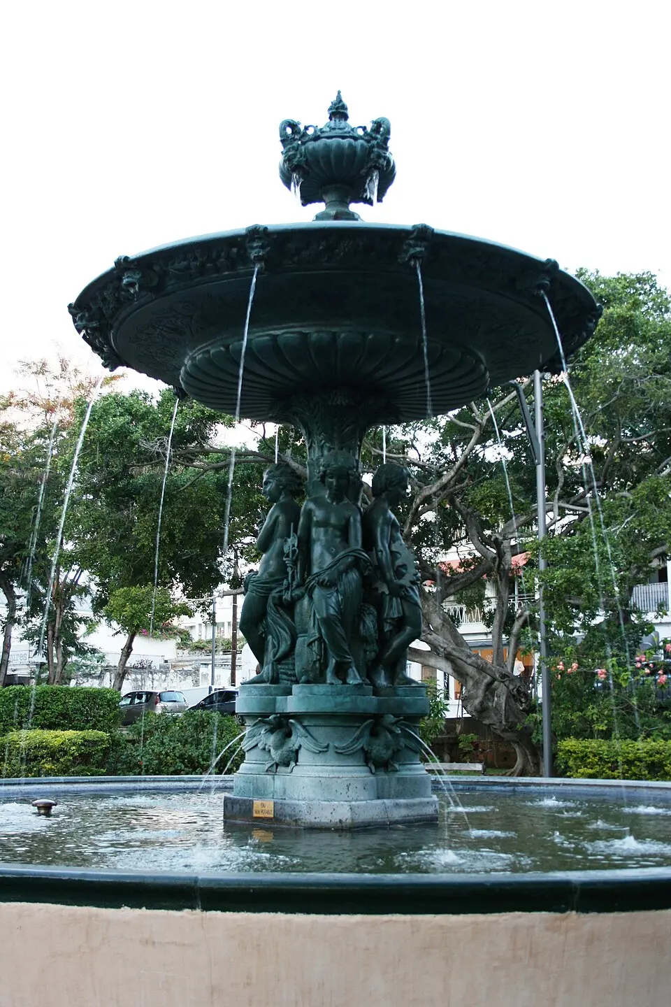 fontaine de la Cathédrale